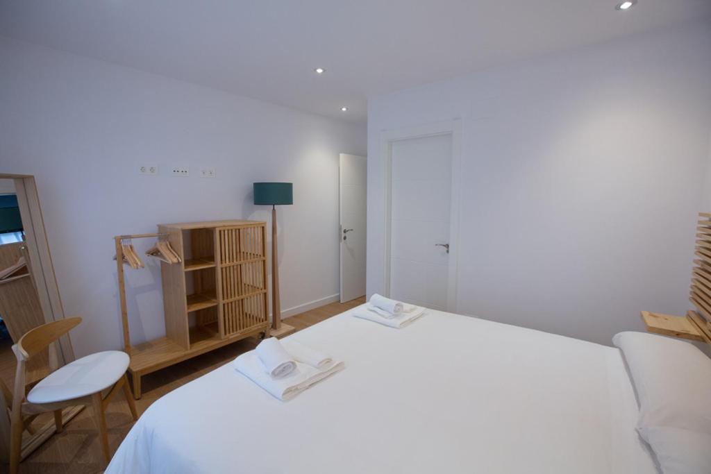 Apartamentos Tiu Enrique 4 Piso Onís Buitenkant foto