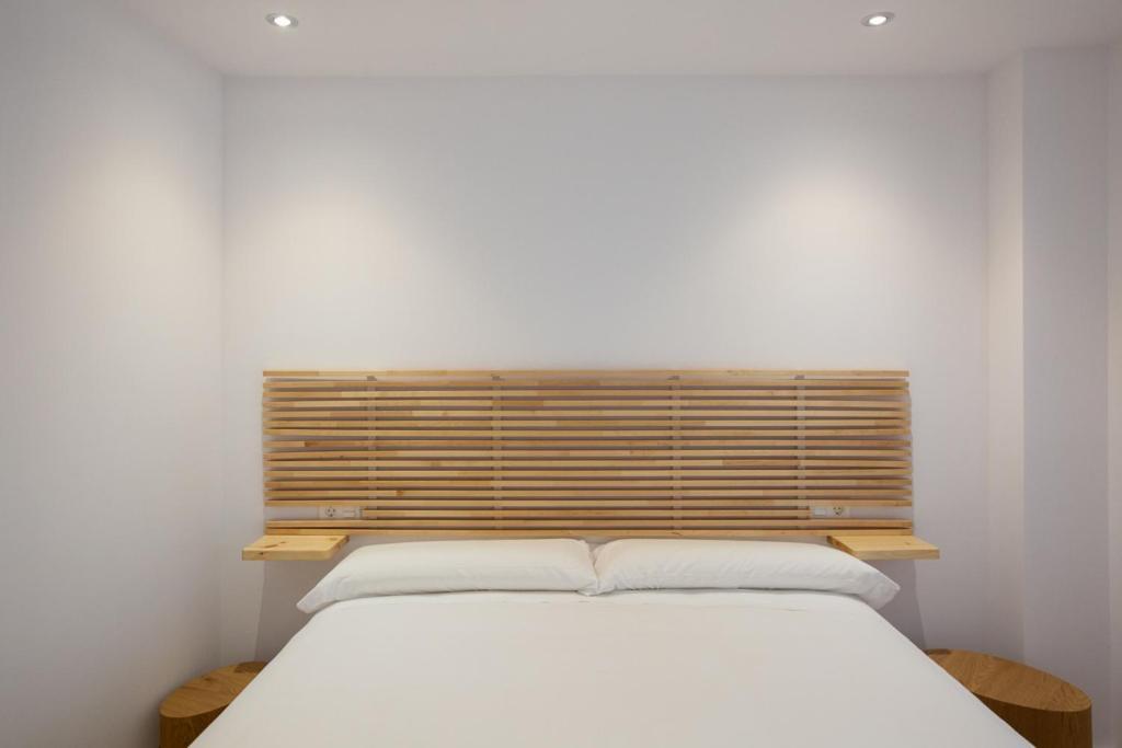 Apartamentos Tiu Enrique 4 Piso Onís Buitenkant foto